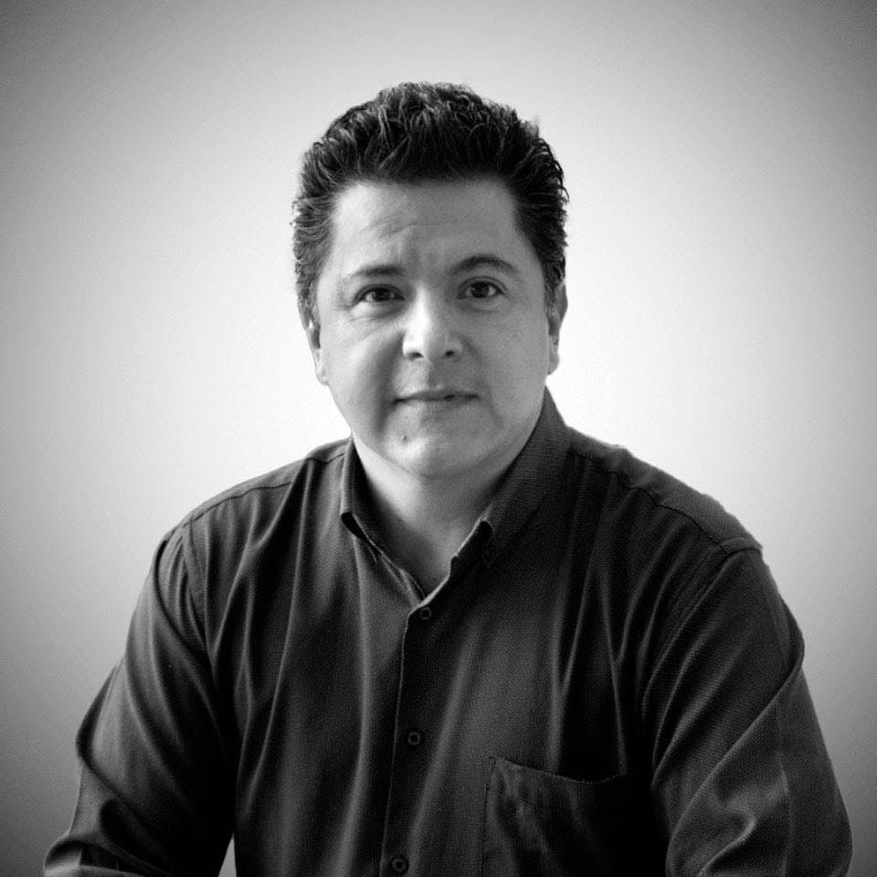 Dr. Jorge Valencia